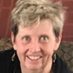 Meet your Posher, Julie